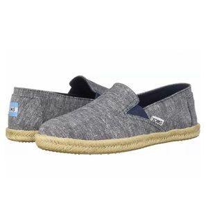 TOMS Women's Redondo Loafer Flat navy slub